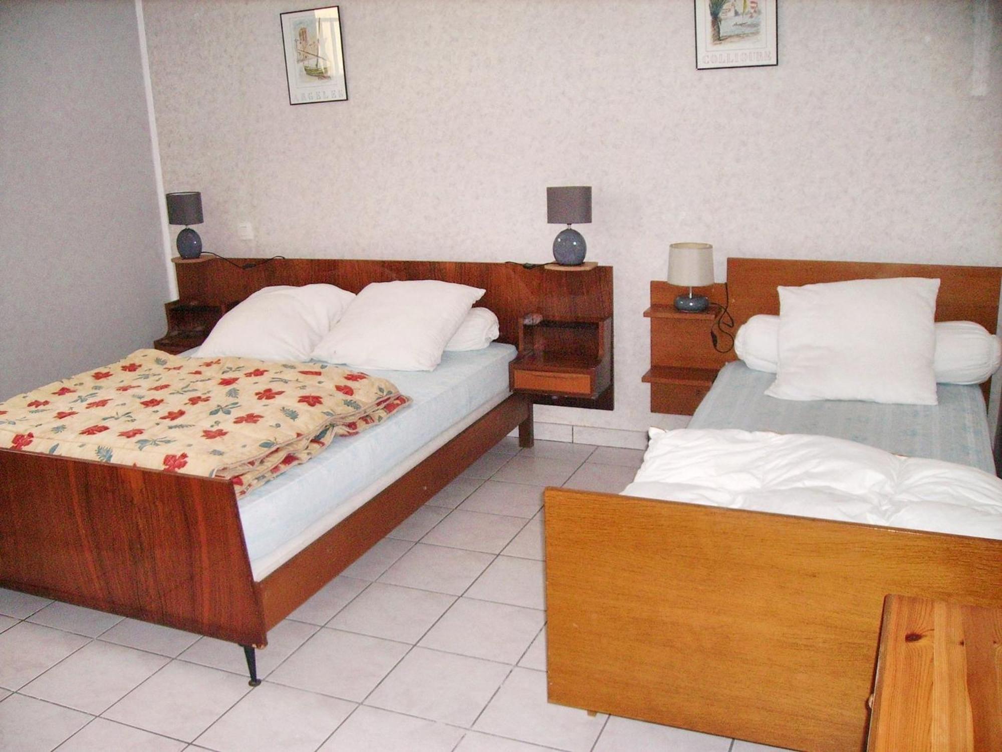 Appartement Charmant A Breuillet Avec Jardin Spacieux Kültér fotó